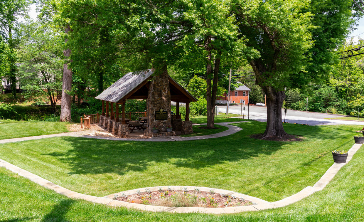 Image of a shed area in a park.